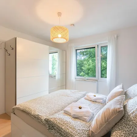 Teck Retreat - Bequeme Mit Balkon Διαμέρισμα Kirchheim unter Teck